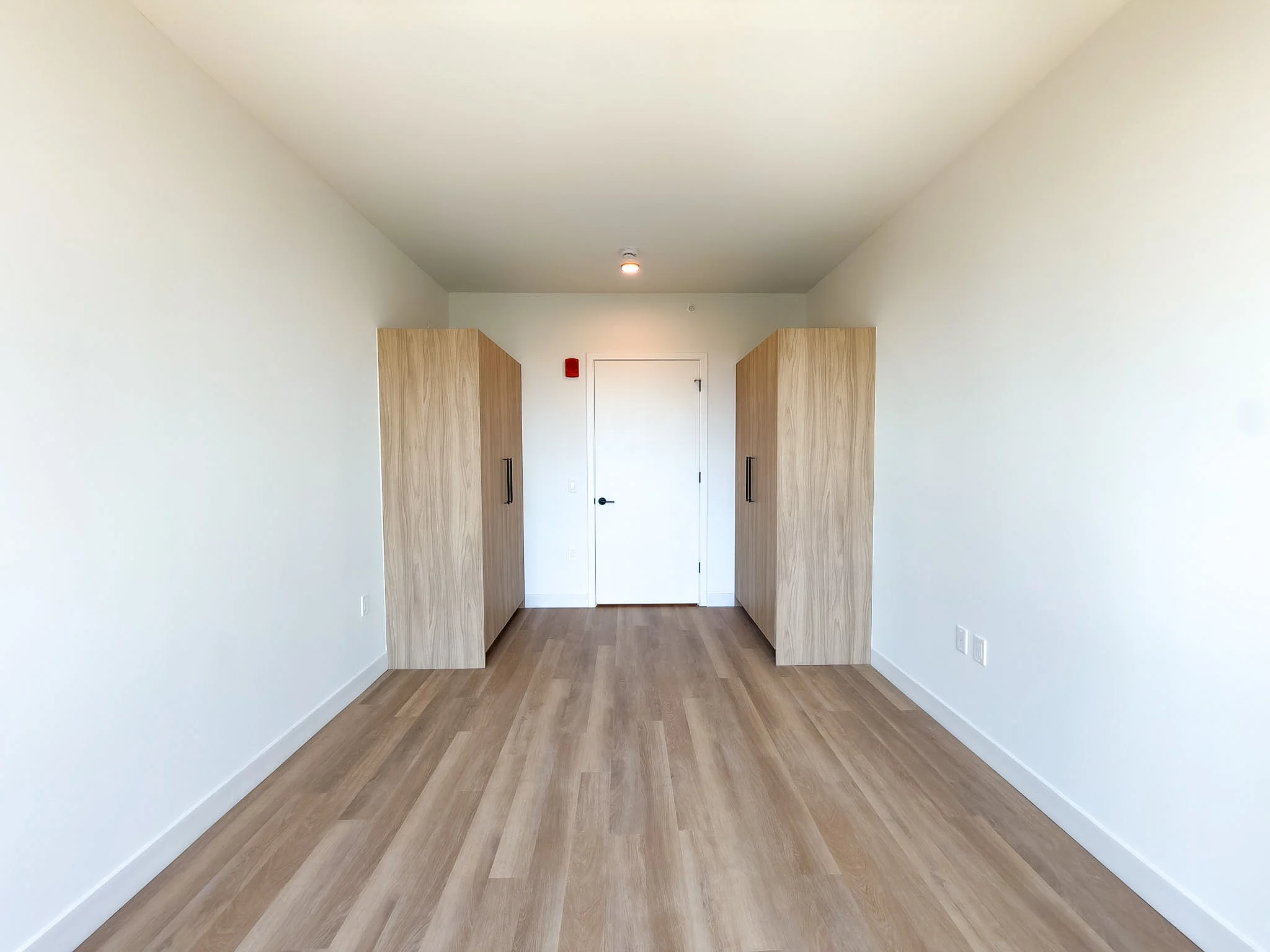 Living area in Medium 1BR - Unit 10, Unit 10 at Stead 220, Fulton Market