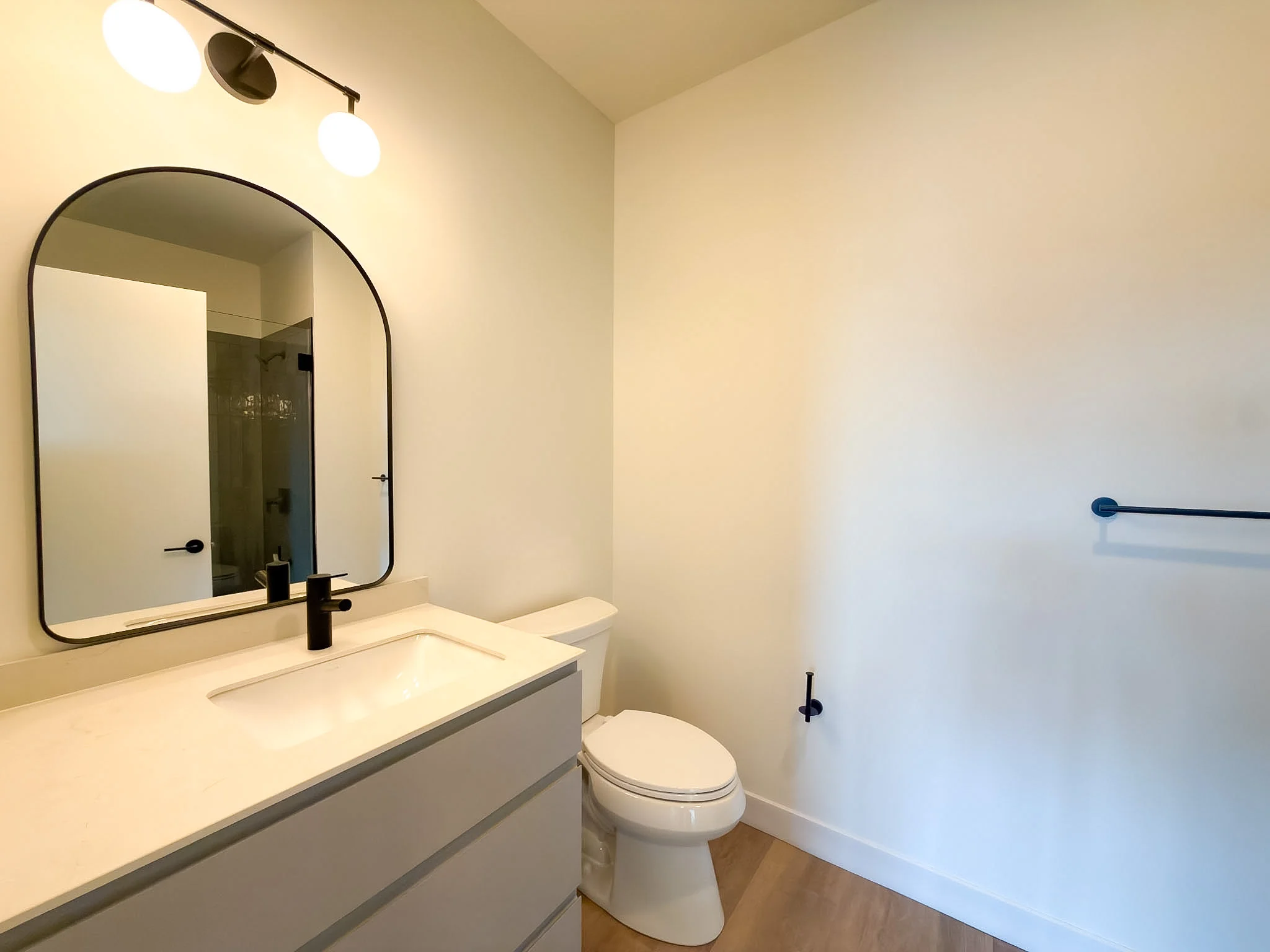 Living area in Medium 1BR - Unit 10, Unit 10 at Stead 220, Fulton Market