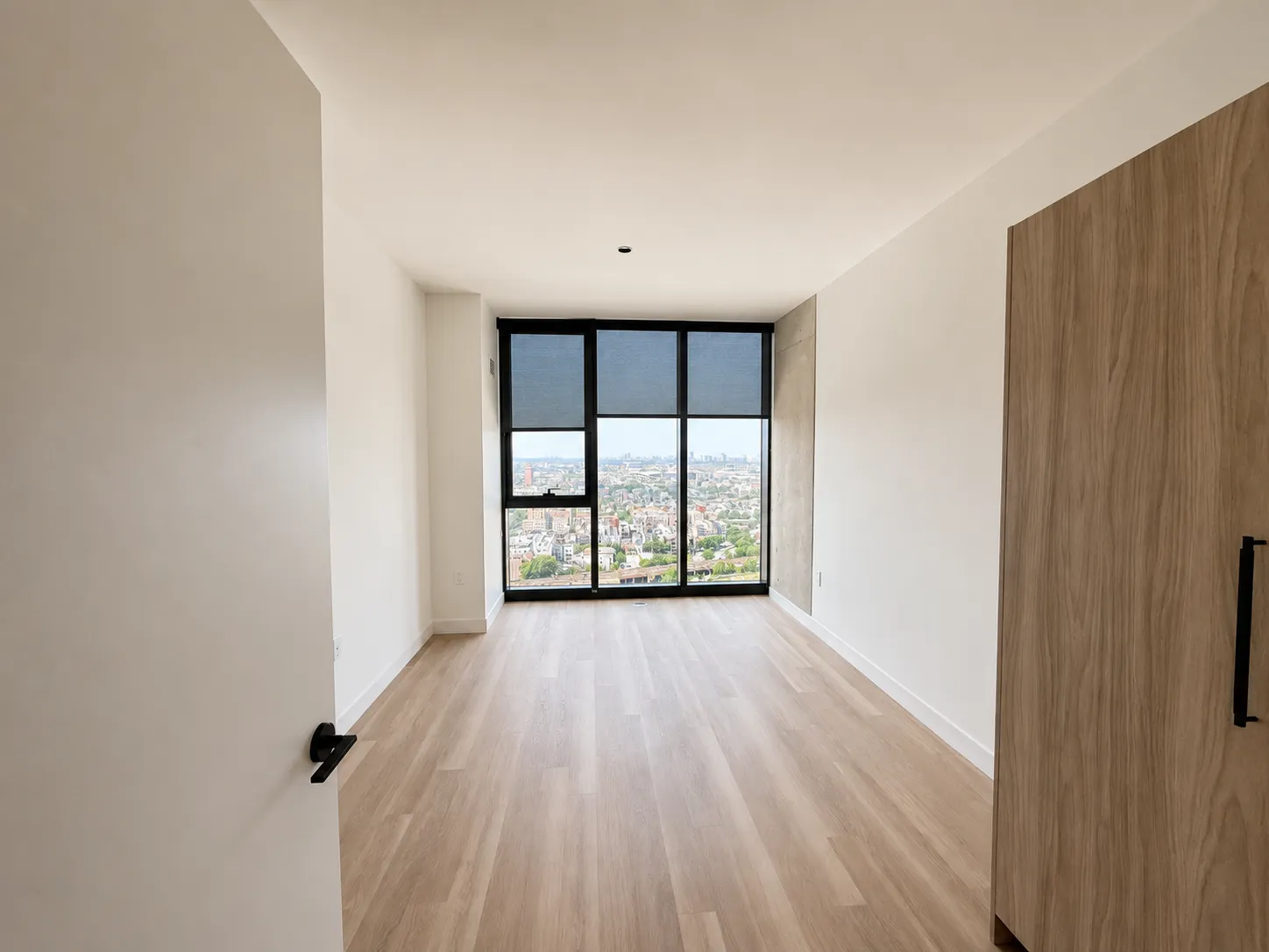 Living area in PH Medium 1BR - Unit 2803, Unit 2803 at Stead 220, Fulton Market