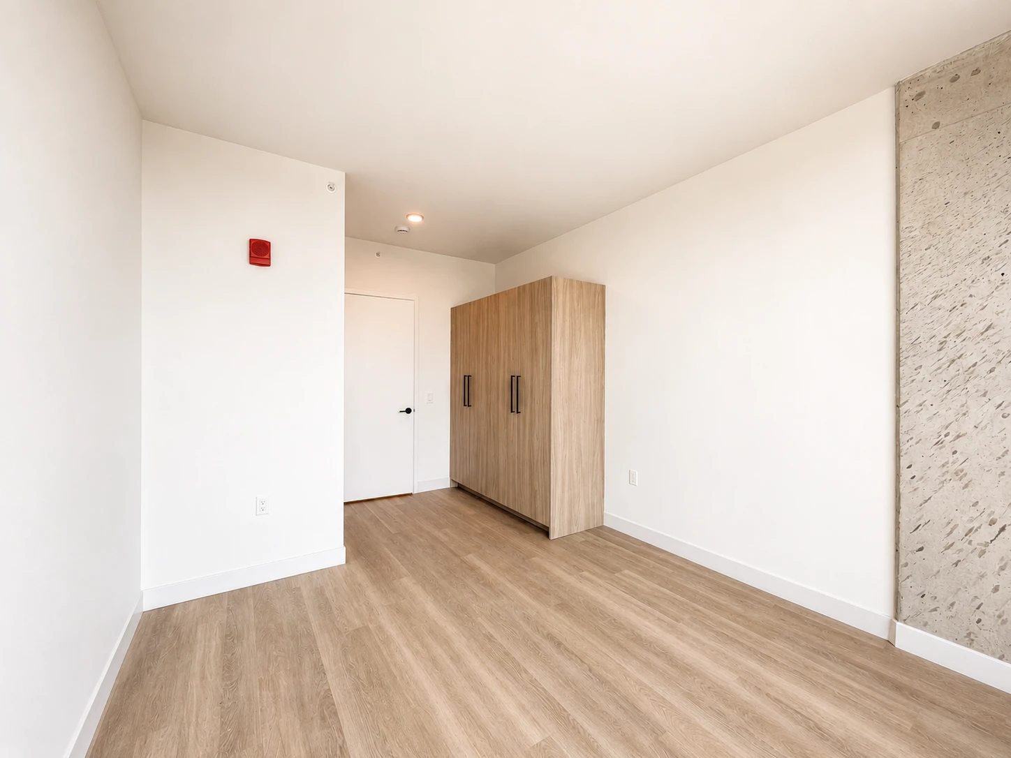 Living area in Medium 1BR - Unit 03, Unit 3 at Stead 220, Fulton Market