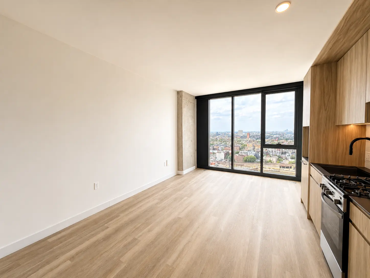 Living area in Medium Studio - Unit 05, Unit 5 at Stead 220, Fulton Market